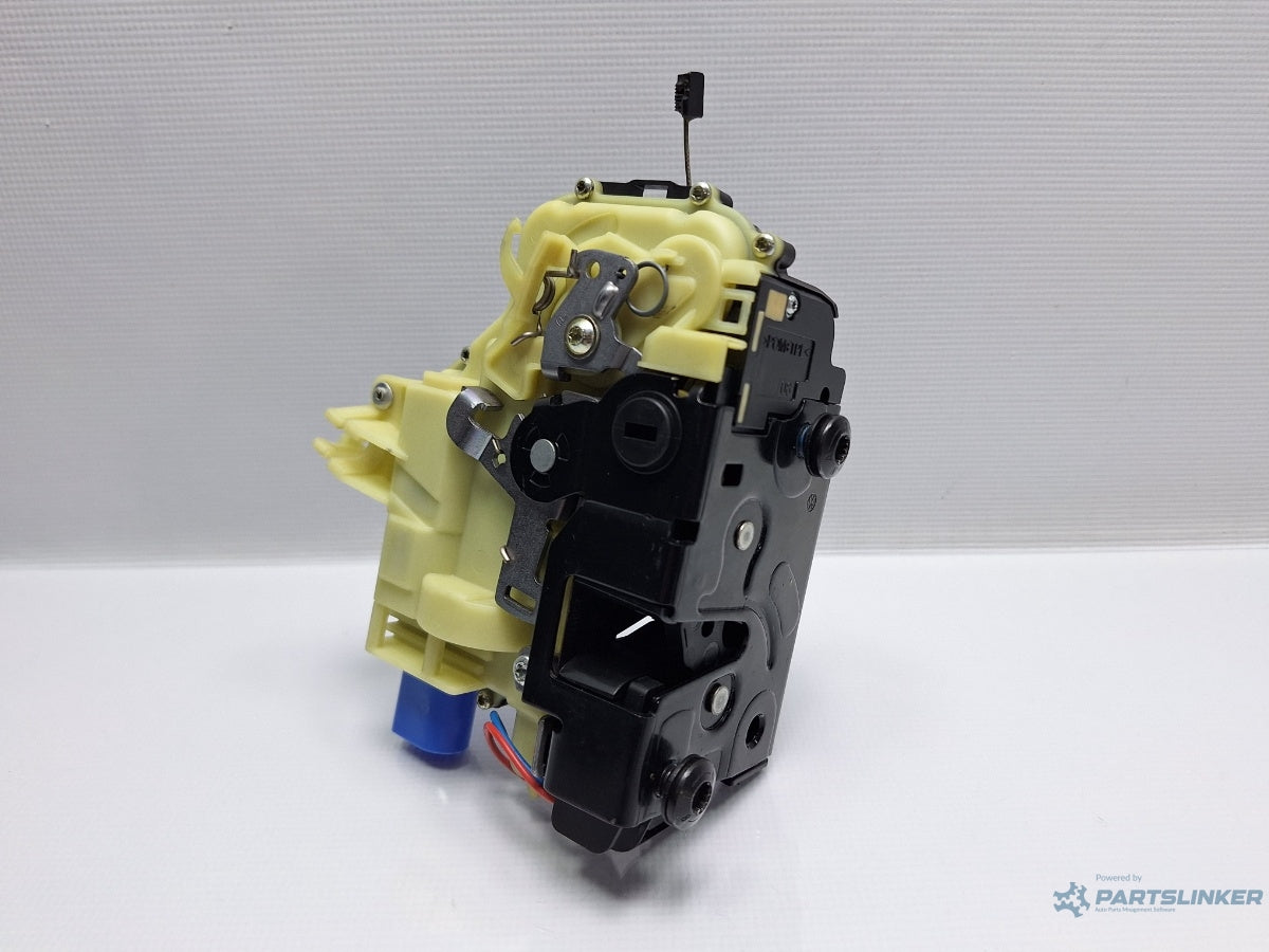 Broasca usa dreapta spate VOLKSWAGEN POLO 9N_ 2001 - 2012 16V AUA, BBY, BKY 3B4839016AN