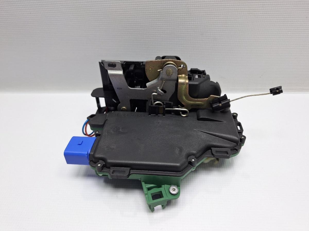 Broasca usa dreapta fata VOLKSWAGEN POLO 9N_ 2001 - 2012 16V AUA, BBY, BKY 3B1837016CC
