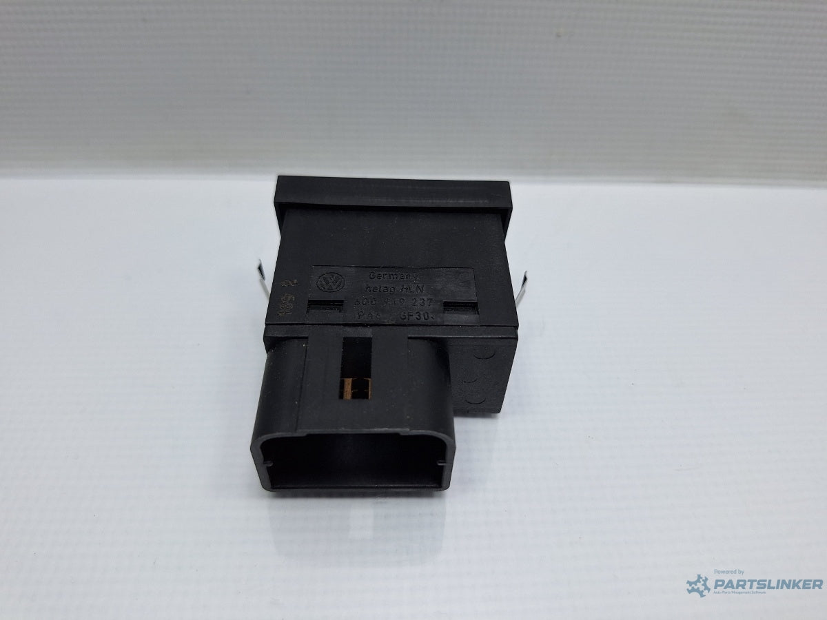 Buton airbag VOLKSWAGEN POLO 9N_ 2001 - 2012 16V AUA, BBY, BKY 6Q0919237