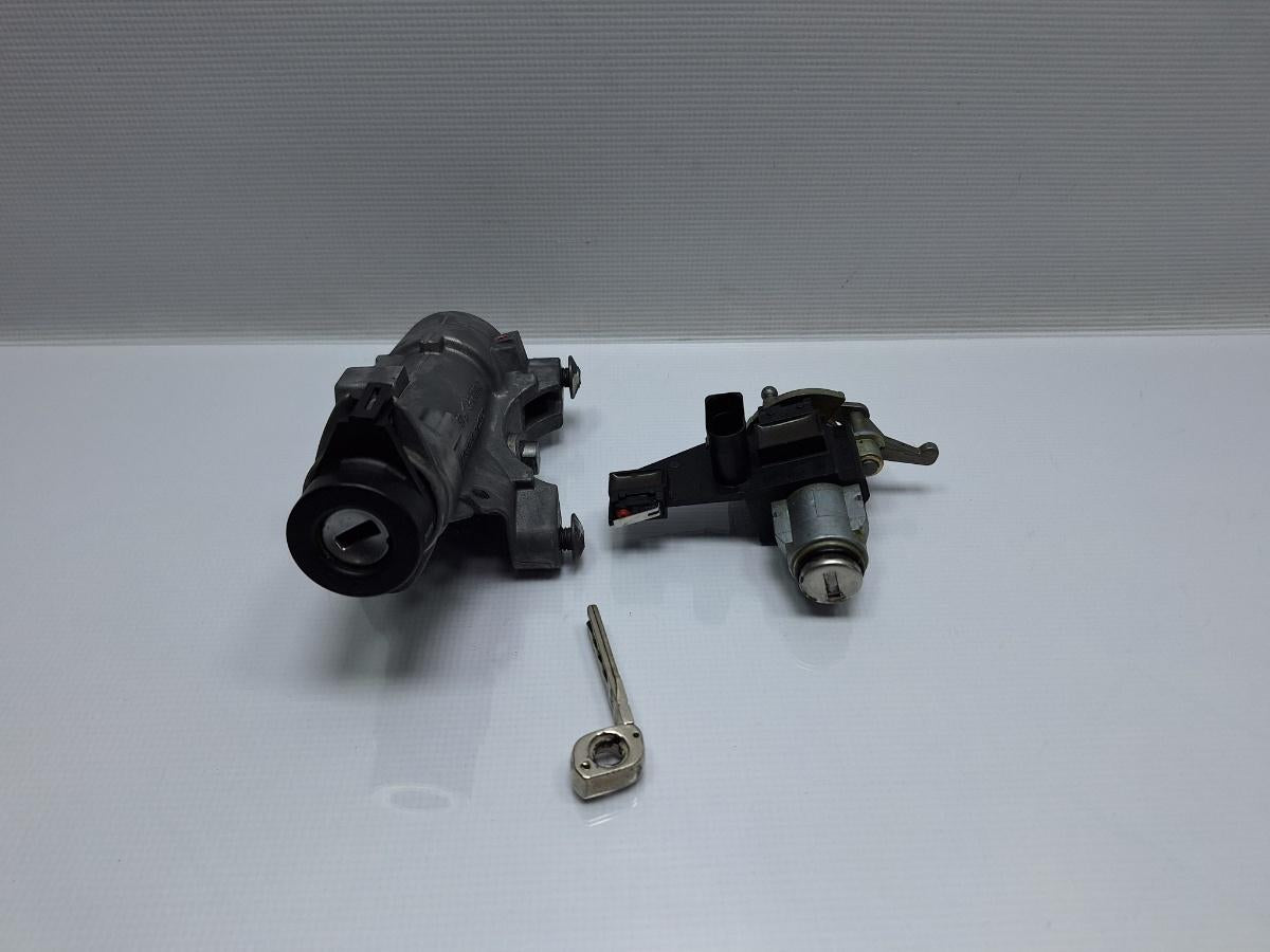 Contact cu butuc si lama VOLKSWAGEN POLO 9N_ 2001 - 2012 16V AUA, BBY, BKY 4B0905851B , 6Q6827297E