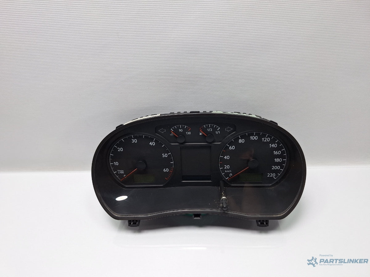 Ceasuri bord VOLKSWAGEN POLO 9N_ 2001 - 2012 16V AUA, BBY, BKY 6Q0920800A