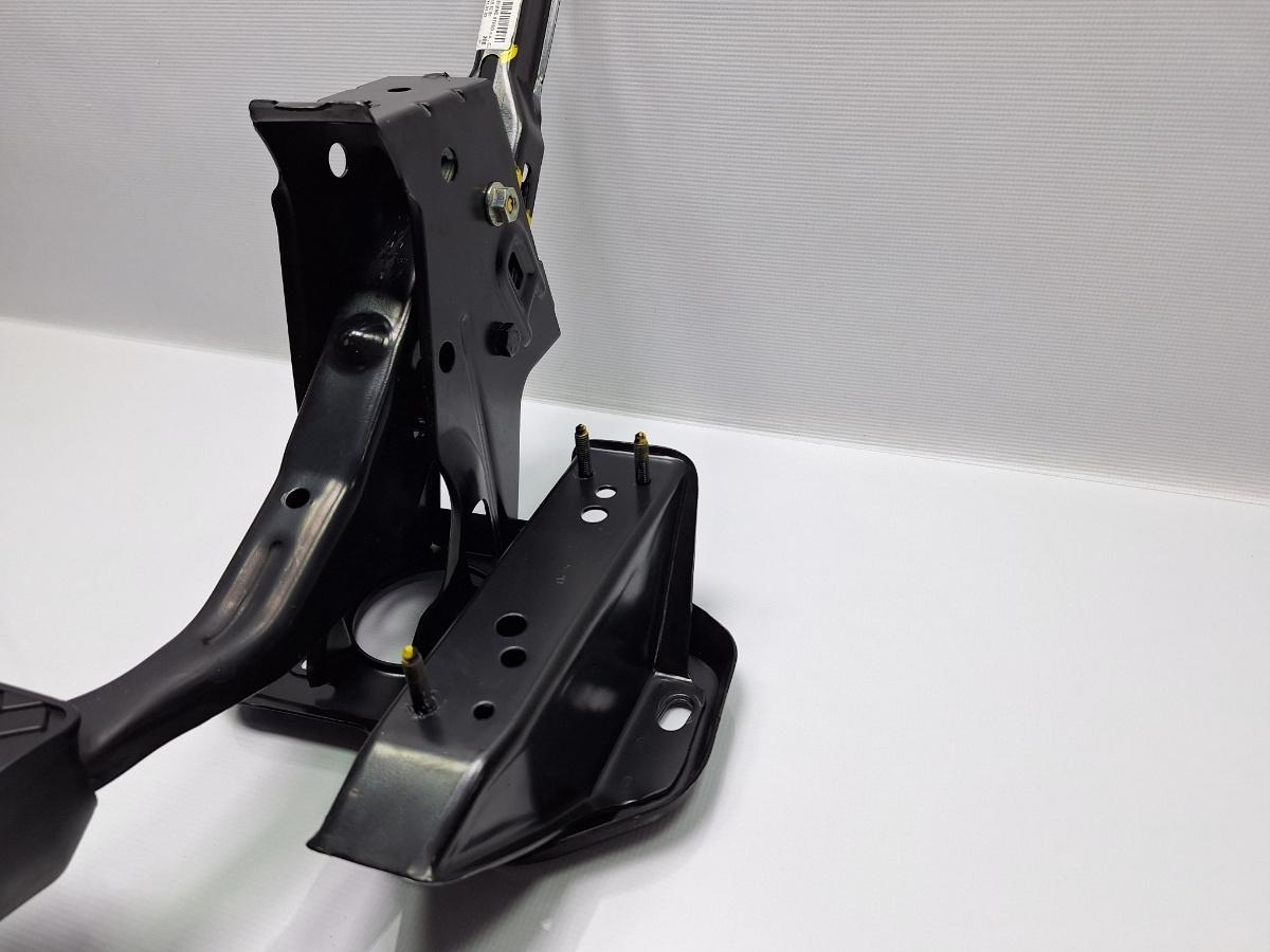 Pedala de frana VOLKSWAGEN POLO 9N_ 2001 - 20121.4 16V AUA, BBY, BKY 6Q1723058Q , 6Q1721115D