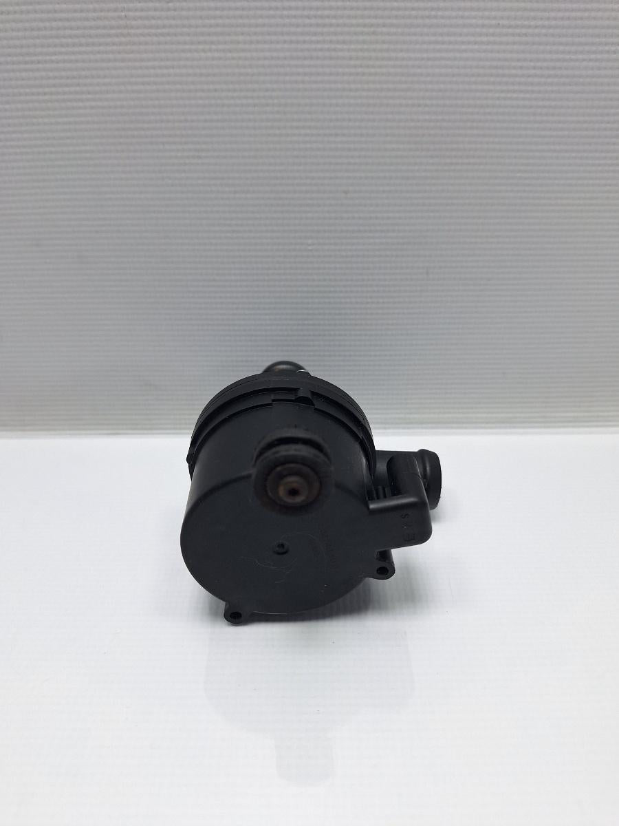 Pompa auxiliara apa SKODA ROOMSTER 5J 2006 - 2015 TDI CAYC Pierburg 7.06740.10.0