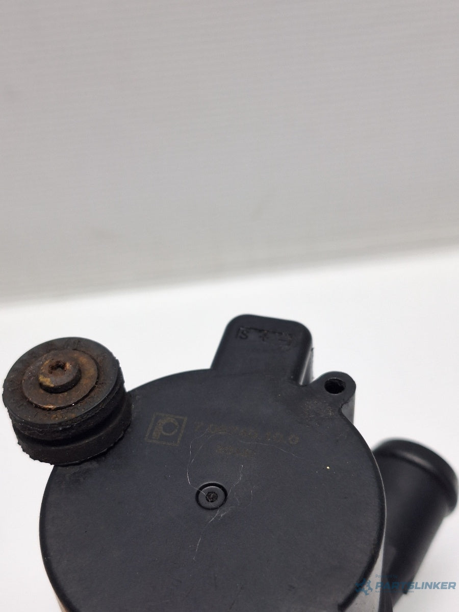 Pompa auxiliara apa SKODA ROOMSTER 5J 2006 - 2015 TDI CAYC Pierburg 7.06740.10.0