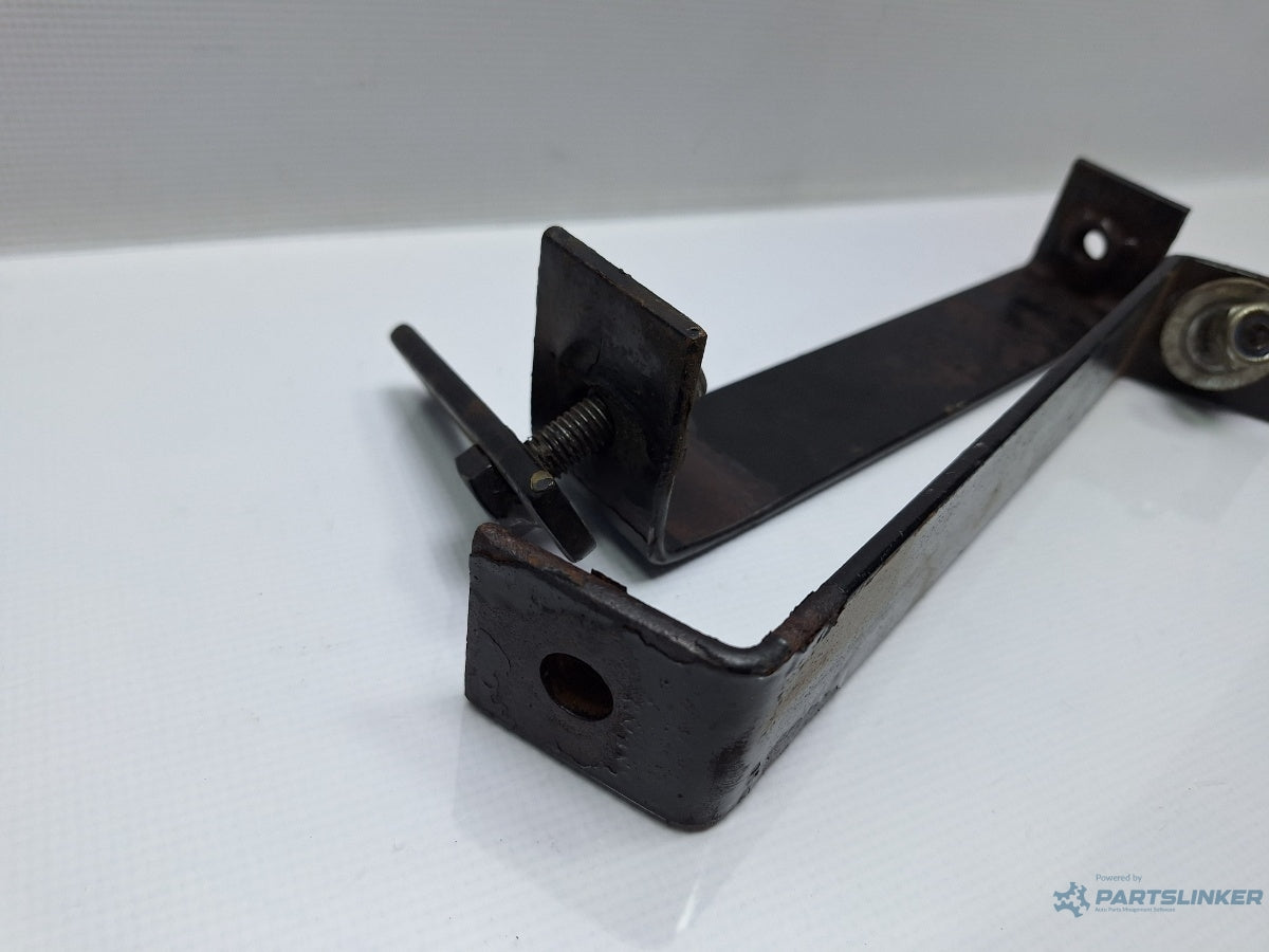 Prinderi scut metalic motor VOLKSWAGEN POLO 9N_ 2001 - 2012 16V AUA, BBY, BKY 30.142