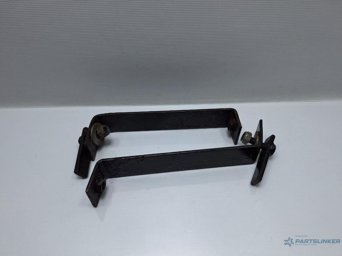 Prinderi scut metalic motor VOLKSWAGEN POLO 9N_ 2001 - 2012 16V AUA, BBY, BKY 30.142