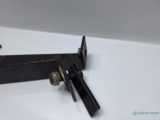 Prinderi scut metalic motor VOLKSWAGEN POLO 9N_ 2001 - 2012 16V AUA, BBY, BKY 30.142