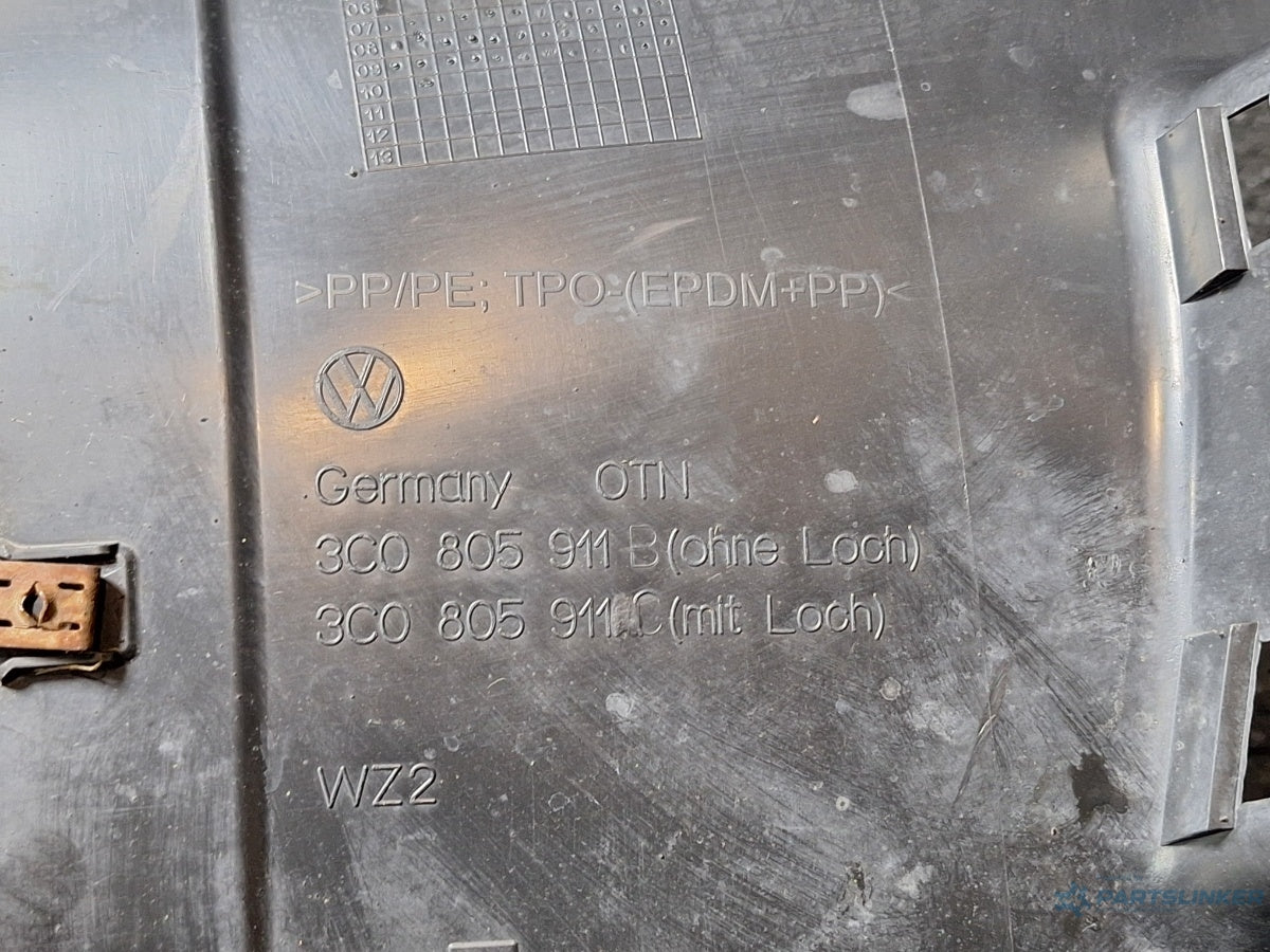 Carenaj mic roata stanga fata VOLKSWAGEN PASSAT Variant 3C5 2005 - 2011 TDI 16V BKP, CBAB 3C0805911C