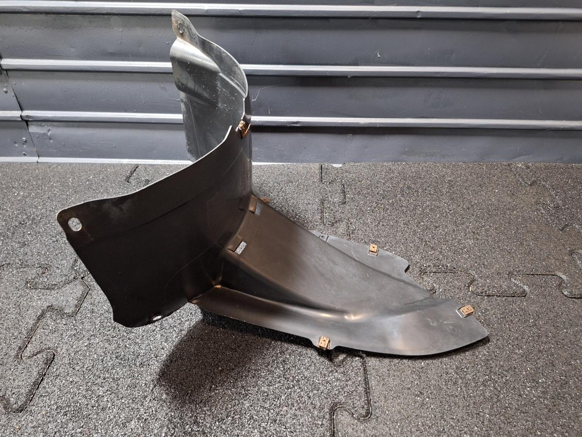 Carenaj roata dreapta fata VOLKSWAGEN PASSAT Variant 3C5 2005 - 2011 TDI 16V BKP, CBAB 3C0805912A