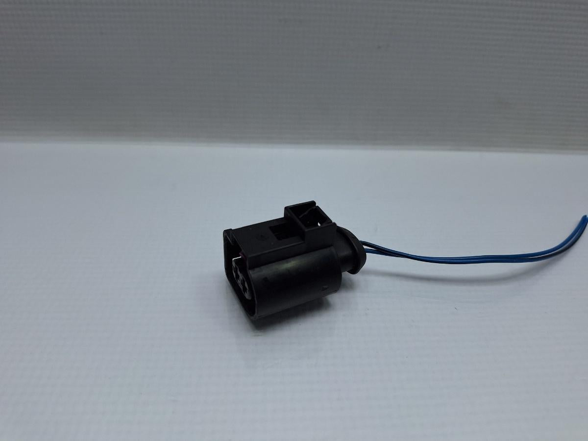 Mufa conector 2 pini AUDI A4 III 8EC, B7 2004 - 2008 TDI BRD 8E0971992