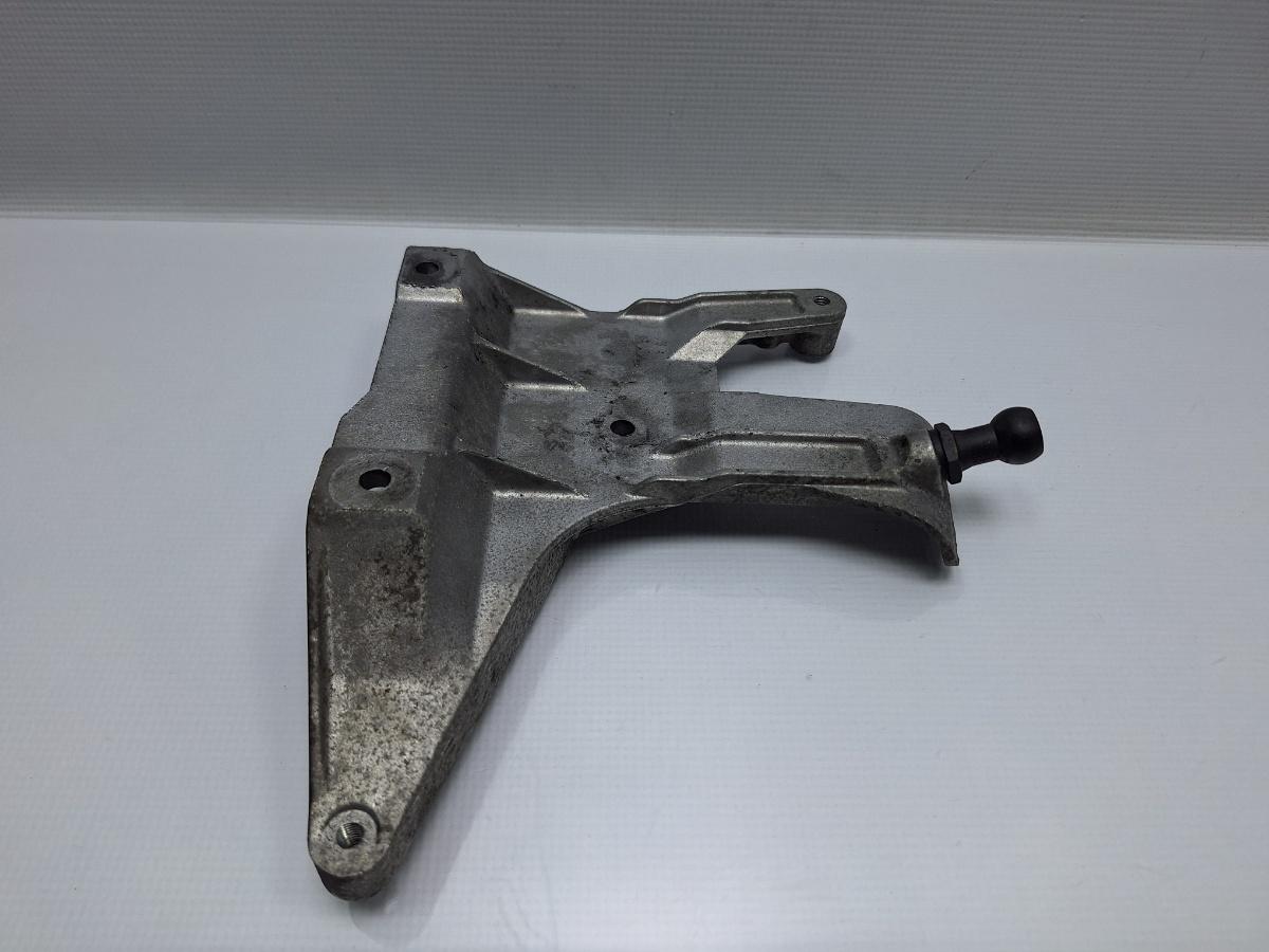 Suport  motor AUDI A4 III 8EC, B7 2004 - 20082.0 TDI BRD 03G131159B