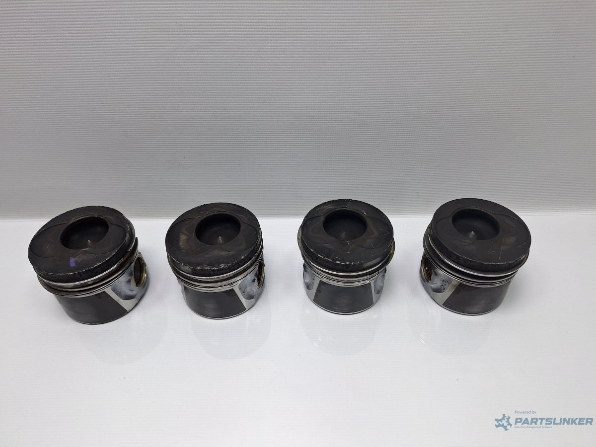 Set pistoane VOLKSWAGEN CADDY III Estate 2KB, 2KJ, 2CB, 2CJ 2004 - 2015 TDI BJB, BLS 038107065LG , 038107065LD