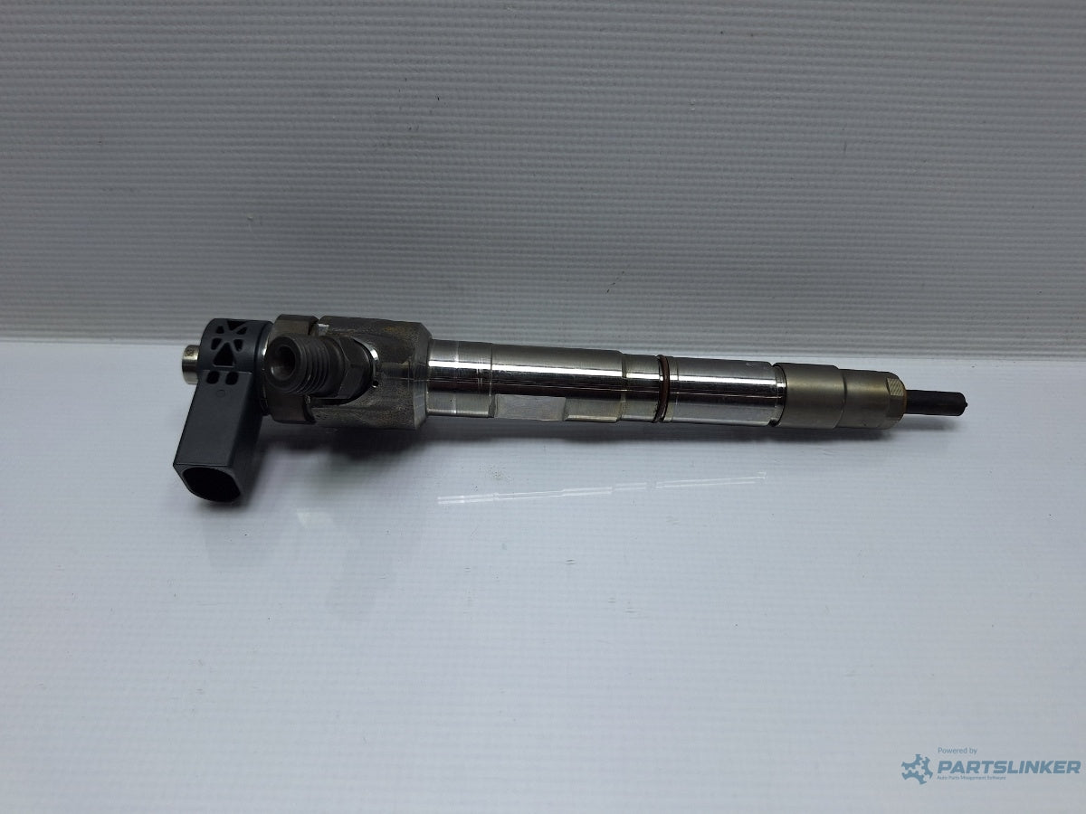 Injector VOLKSWAGEN PASSAT Variant 3G5 2014 - > TDI CRLB, DBGA, DFGA BOSCH 0445110469 04L130277AC