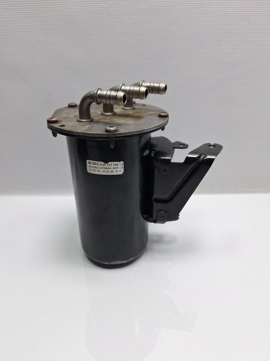 Carcasa filtru motorina VOLKSWAGEN PASSAT Variant 3G5 2014 - > TDI CRLB, DBGA, DFGA 5Q0127399CD , 5Q0127401A