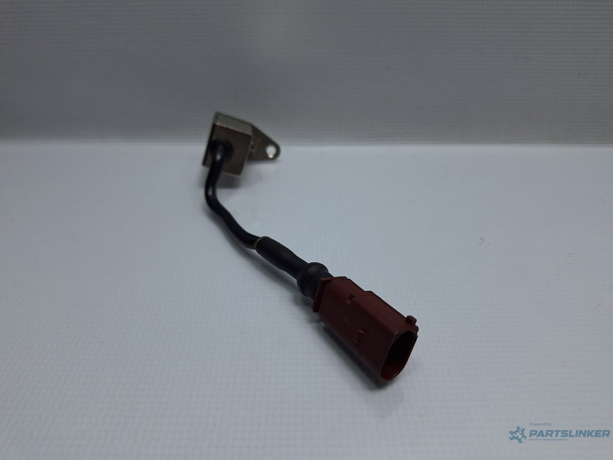 Senzor pompa apa VOLKSWAGEN PASSAT Variant 3G5 2014 - > TDI CRLB, DBGA, DFGA 04L907284