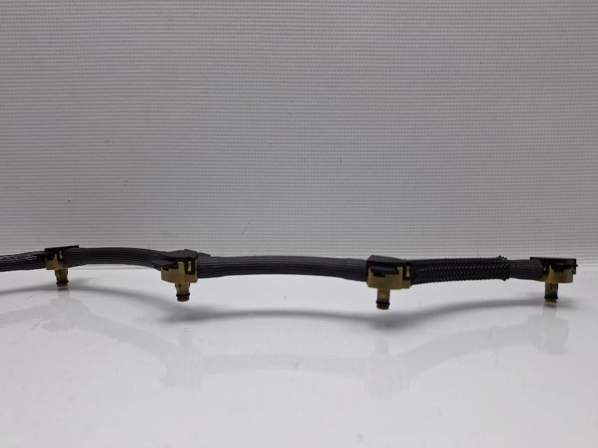 Rampa retur injectoare VOLKSWAGEN PASSAT Variant 3G5 2014 - > TDI CRLB, DBGA, DFGA 04L130235J