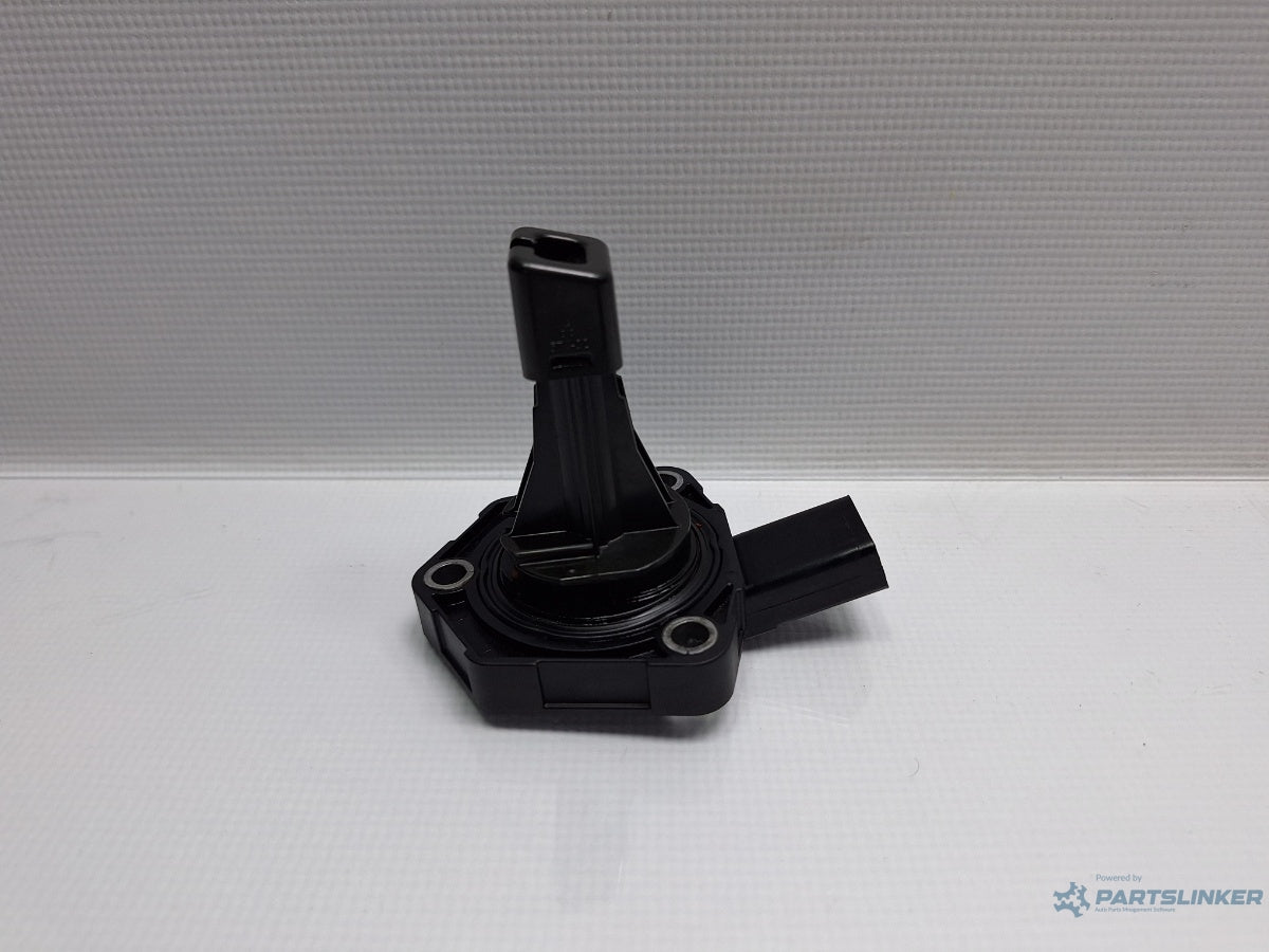Senzor nivel ulei VOLKSWAGEN PASSAT Variant 3G5 2014 - > TDI CRLB, DBGA, DFGA HELLA 6RP009629-12 04L907660C