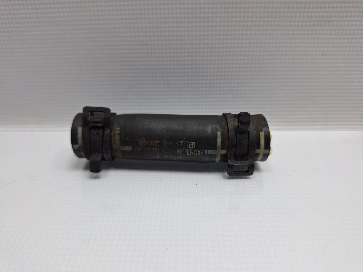 Furtun apa VOLKSWAGEN PASSAT Variant 3G5 2014 - >2.0 TDI CRLB, DBGA, DFGA 04L121101A