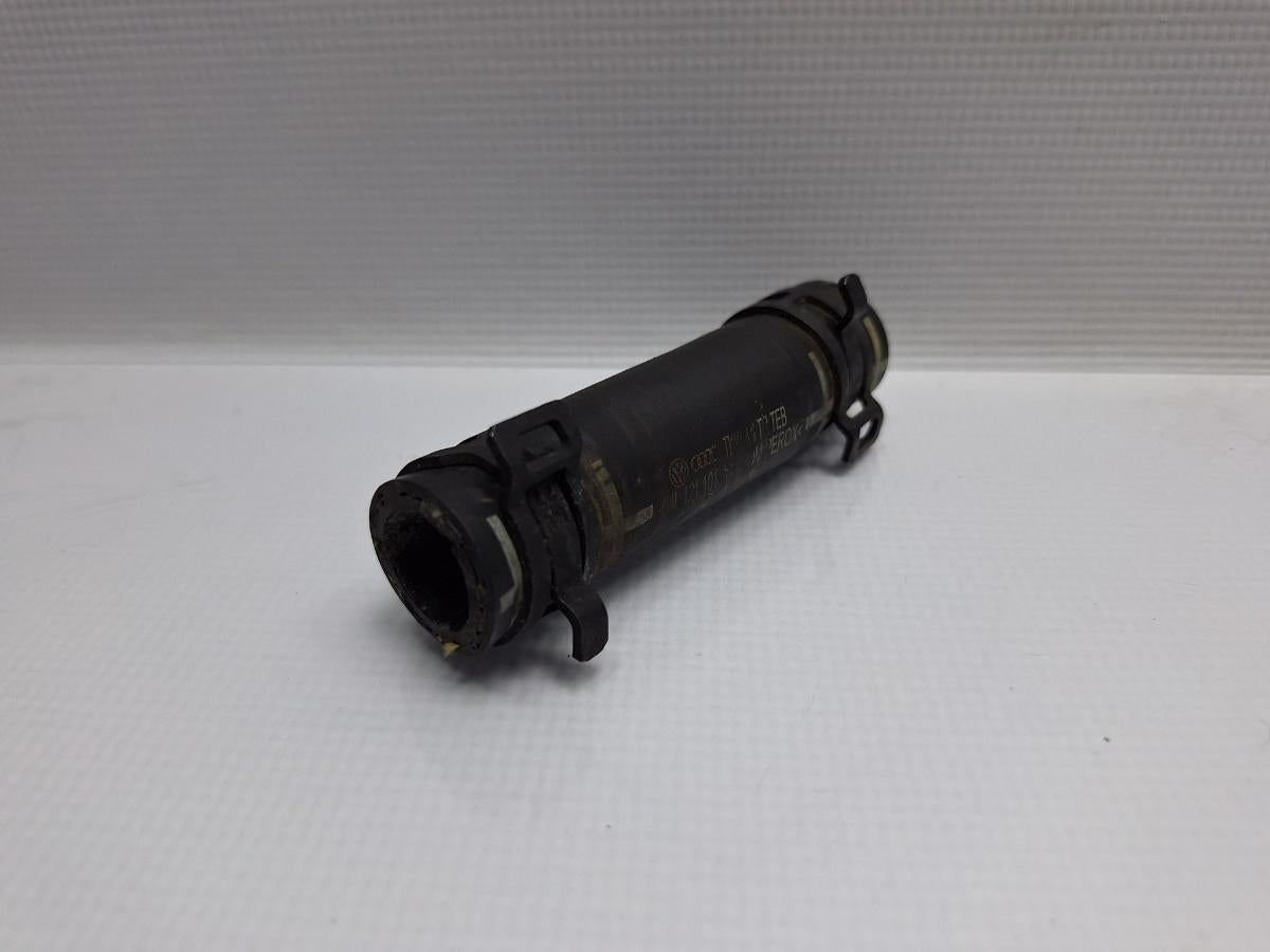 Furtun apa VOLKSWAGEN PASSAT Variant 3G5 2014 - >2.0 TDI CRLB, DBGA, DFGA 04L121101A