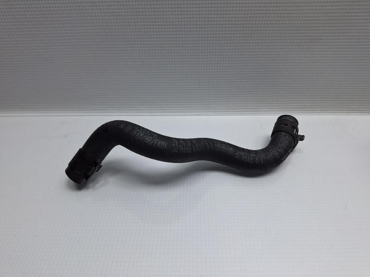 Furtun apa VOLKSWAGEN PASSAT Variant 3G5 2014 - >2.0 TDI CRLB, DBGA, DFGA 04L131850A