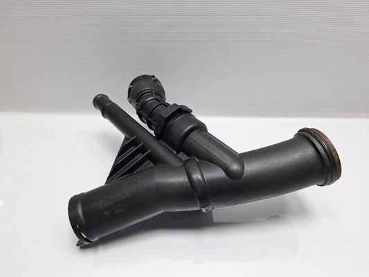 Conducta apa VOLKSWAGEN PASSAT Variant 3G5 2014 - > TDI CRLB, DBGA, DFGA 04L121026F