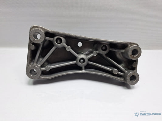 Suport cutie de viteze VOLKSWAGEN PASSAT Variant 3G5 2014 - > TDI CRLB, DBGA, DFGA 3Q0199117