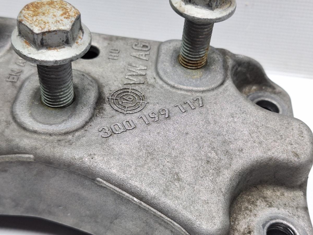 Suport  cutie de viteze VOLKSWAGEN PASSAT Variant 3G5 2014 - > TDI CRLB, DBGA, DFGA 3Q0199117