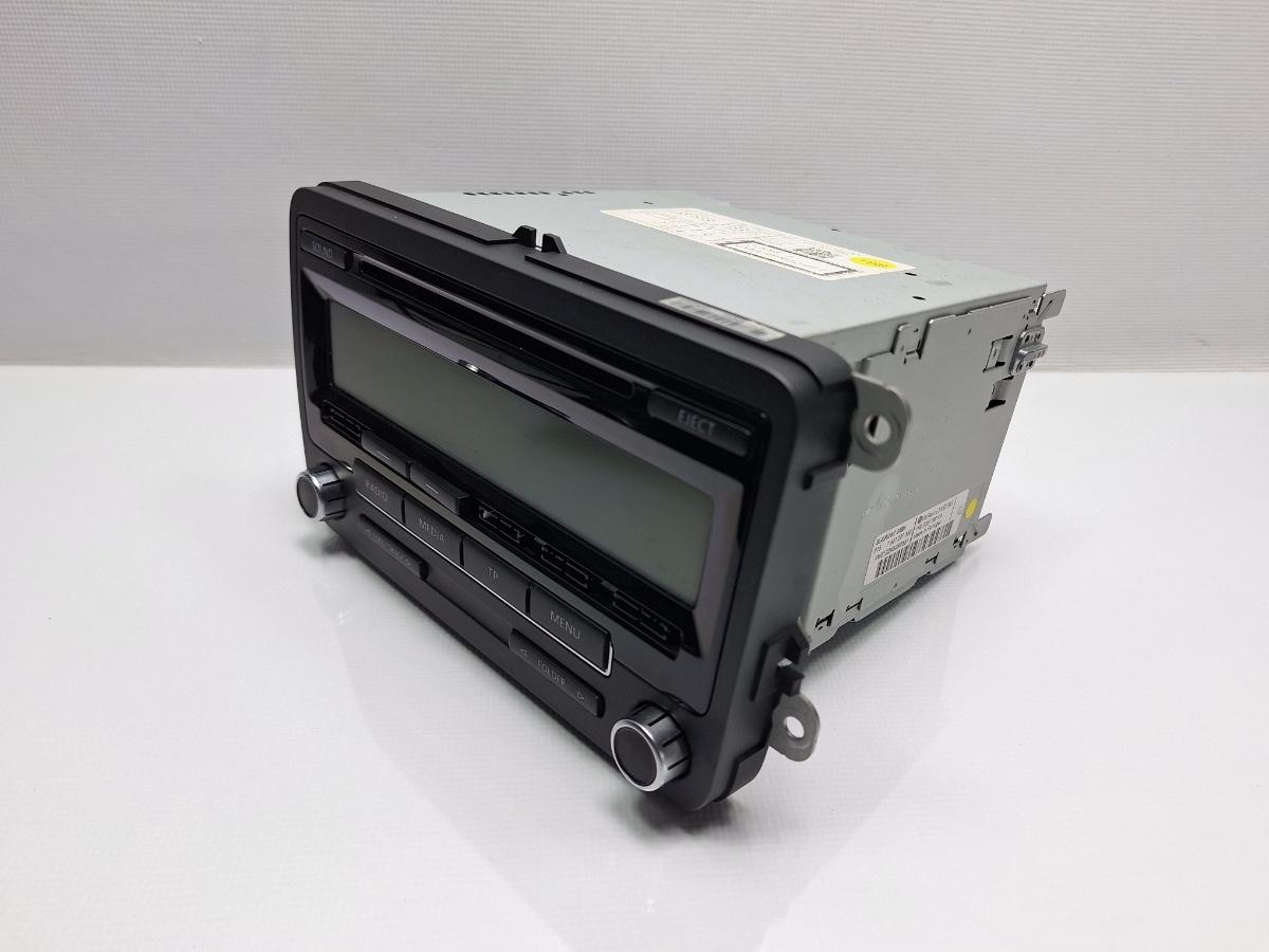 CD player VOLKSWAGEN TOURAN 1T3 2010 - 2015 TDI CFHC Blaupunkt 7647201360 1K0035186AA