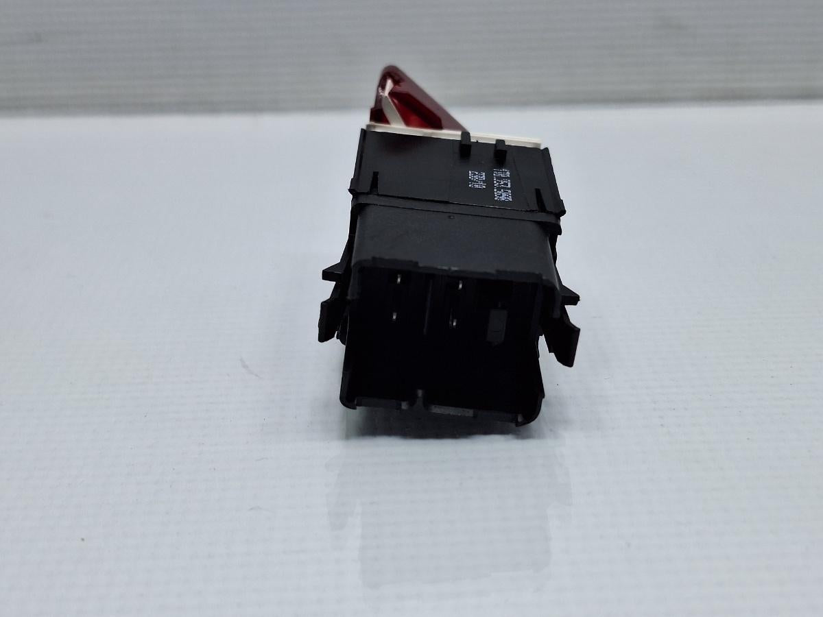 Buton avarii VOLKSWAGEN TOURAN 1T3 2010 - 2015 TDI CFHC 1T0953509B