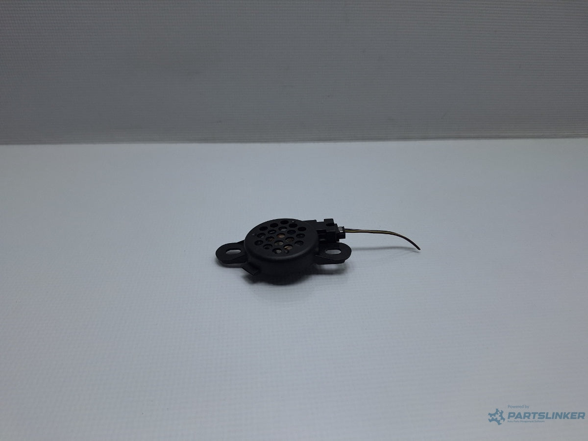 Buzer senzor de parcare VOLKSWAGEN TOURAN 1T3 2010 - 2015 TDI CFHC 8E0919279