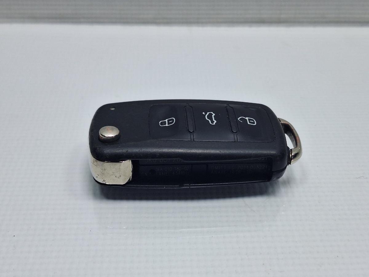 Cheie de contact VOLKSWAGEN TOURAN 1T3 2010 - 2015 TDI CFHC 5K0837202AD