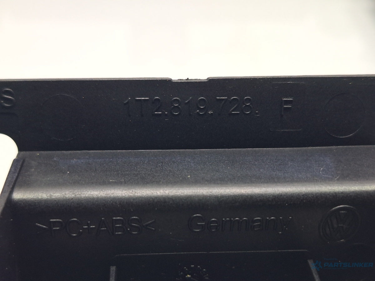 Ornament plansa board VOLKSWAGEN TOURAN 1T3 2010 - 2015 TDI CFHC 1T2819728