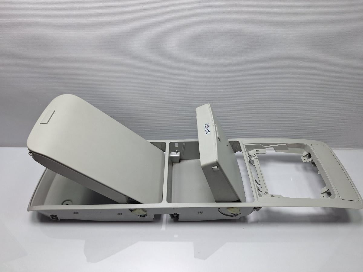 Buzunare plafon VOLKSWAGEN TOURAN 1T3 2010 - 2015 TDI CFHC 1T0868403