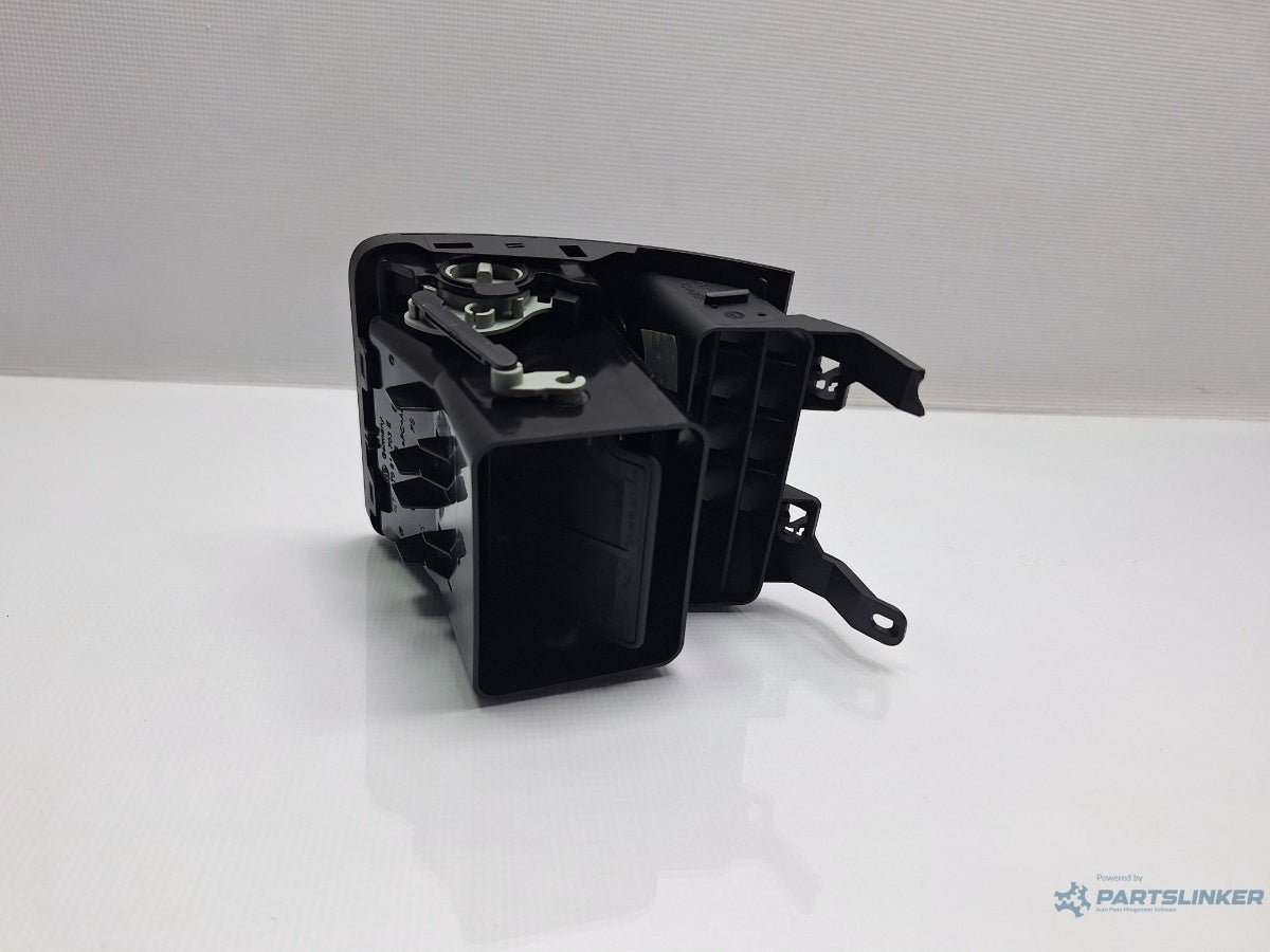 Grila ventilatie stanga VOLKSWAGEN TOURAN 1T3 2010 - 2015 TDI CFHC 1T0819703E , 1T0819703B