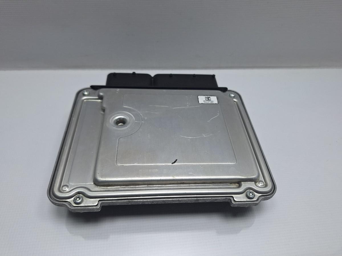 Calculator  Ecu motor VOLKSWAGEN TOURAN 1T3 2010 - 2015 TDI CFHC BOSCH 0281016899 03L906018DQ
