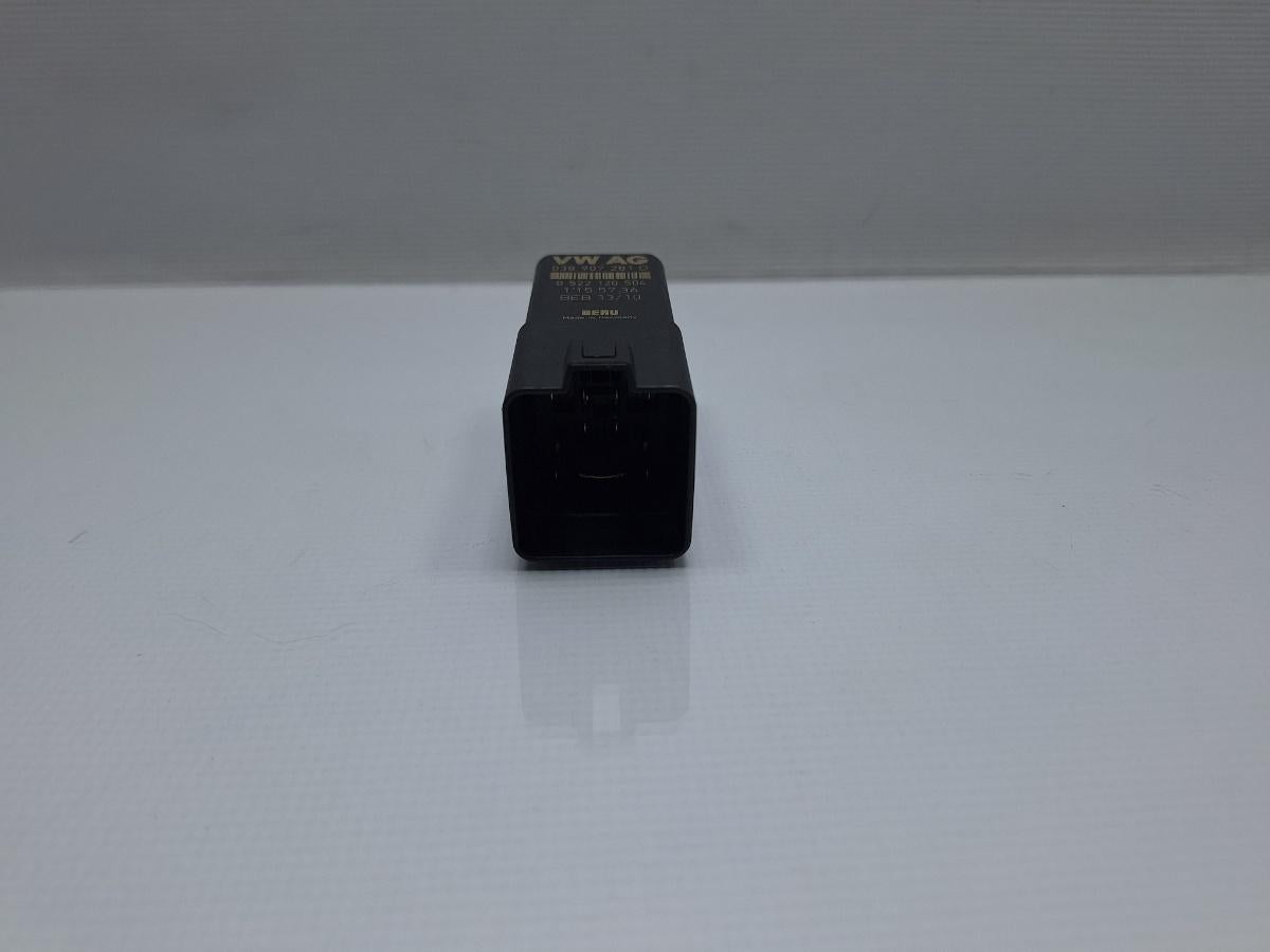 Releu bujii VOLKSWAGEN TOURAN 1T3 2010 - 2015 TDI CFHC BERU 0522120504 038907281D