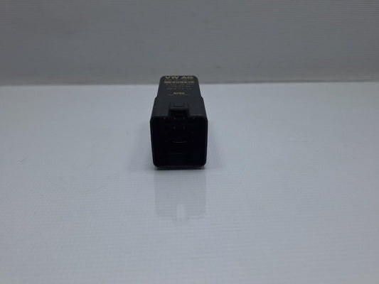 Releu bujii VOLKSWAGEN TOURAN 1T3 2010 - 2015 TDI CFHC BERU 0522120504 038907281D