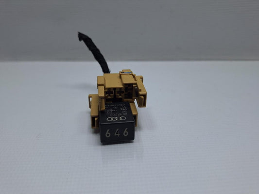 Releu 646 VOLKSWAGEN TOURAN 1T3 2010 - 2015 TDI CFHC 4H0937529, 4H0951253C