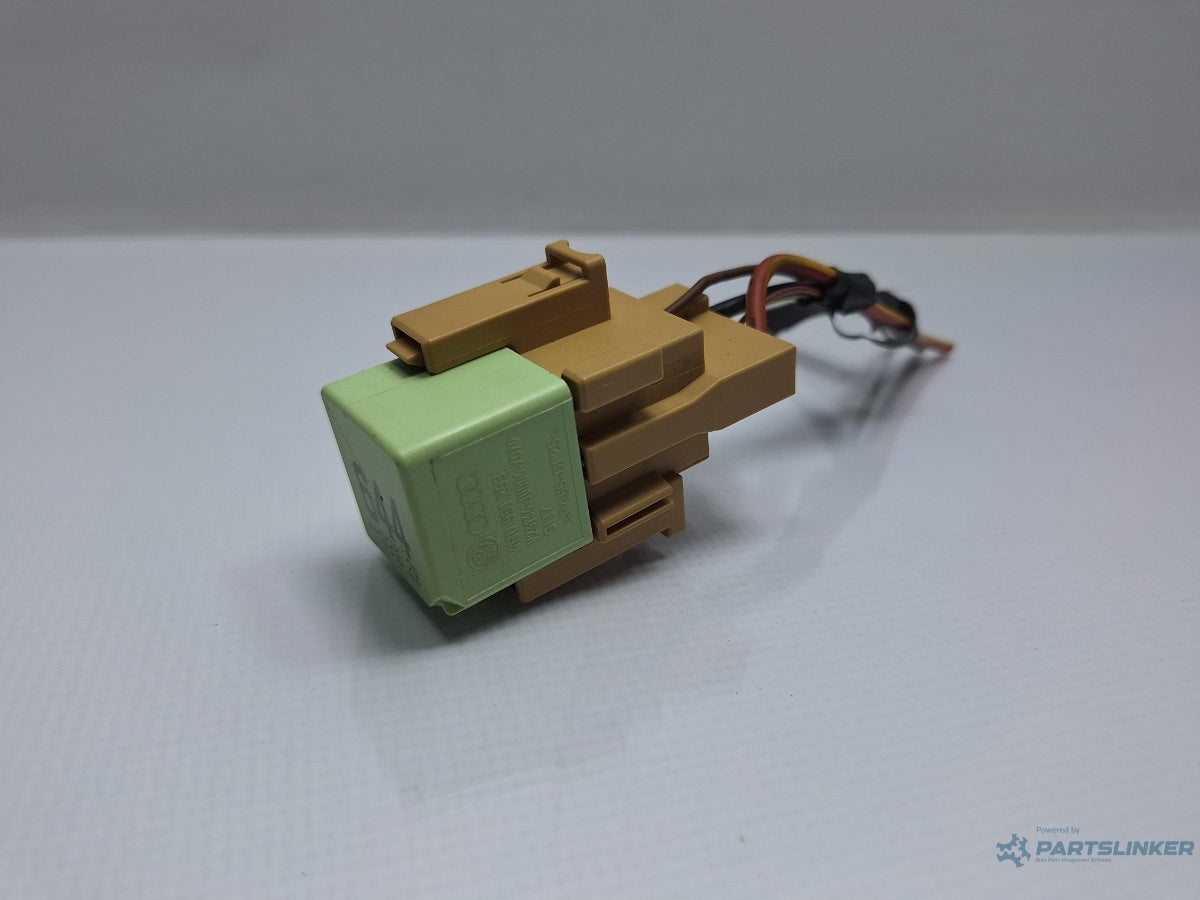 Releu 644 VOLKSWAGEN TOURAN 1T3 2010 - 2015 TDI CFHC 4H0951253 , 4H0937528