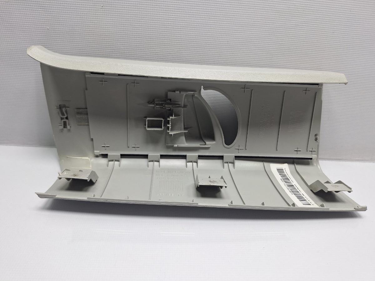 Stalpi centuri spate VOLKSWAGEN TOURAN 1T3 2010 - 2015 TDI CFHC 1T0867288F , 1T0867287F