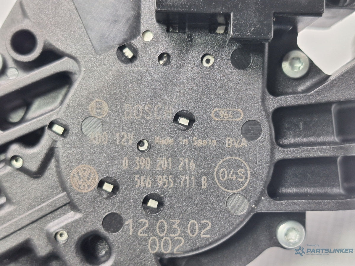 Motoras stergator luneta VOLKSWAGEN TOURAN 1T3 2010 - 2015 TDI CFHC BOSCH 0390201216 5K6955711B