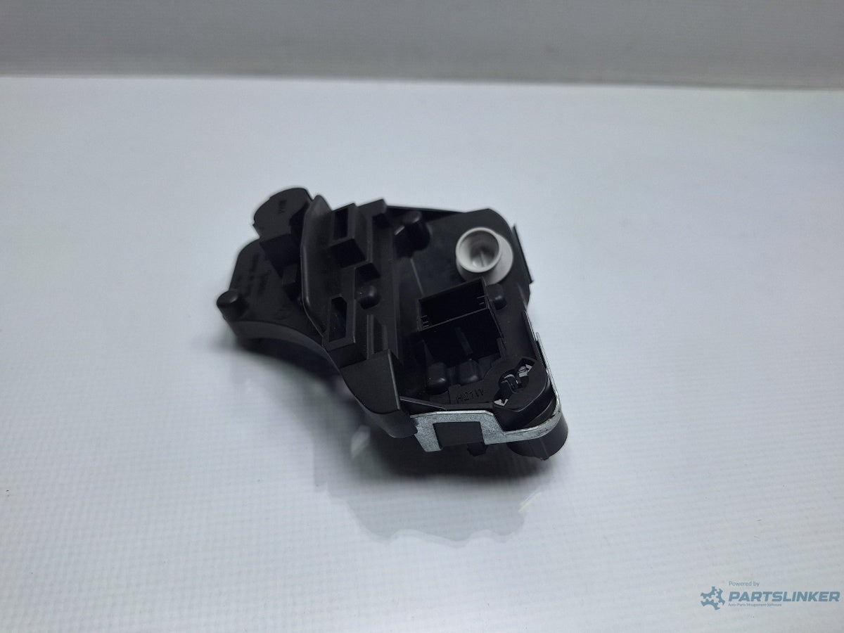 Srop Soclu haion stanga VOLKSWAGEN TOURAN 1T3 2010 - 2015 TDI CFHC HELLA 176452  1T0945263
