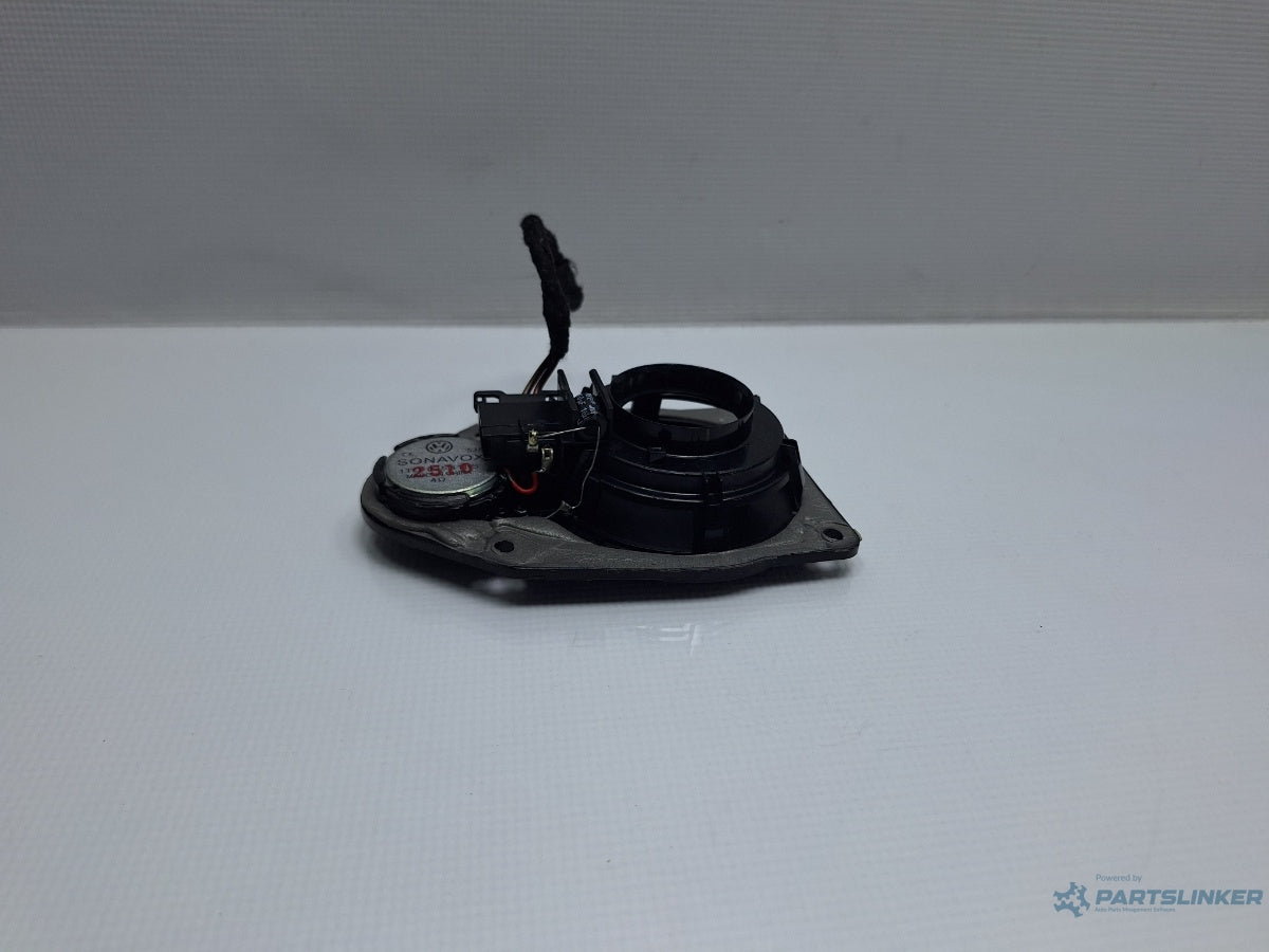 Tweeter bord  VOLKSWAGEN TOURAN 1T3 2010 - 2015 TDI CFHC 1T0035411S