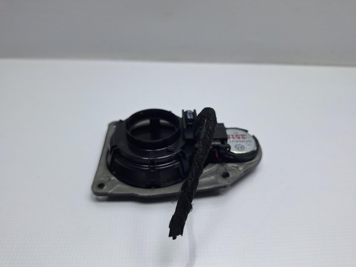 Cadru difuzor bord centrala dreapta VOLKSWAGEN TOURAN 1T3 2010 - 2015 TDI CFHC 1T0035411S