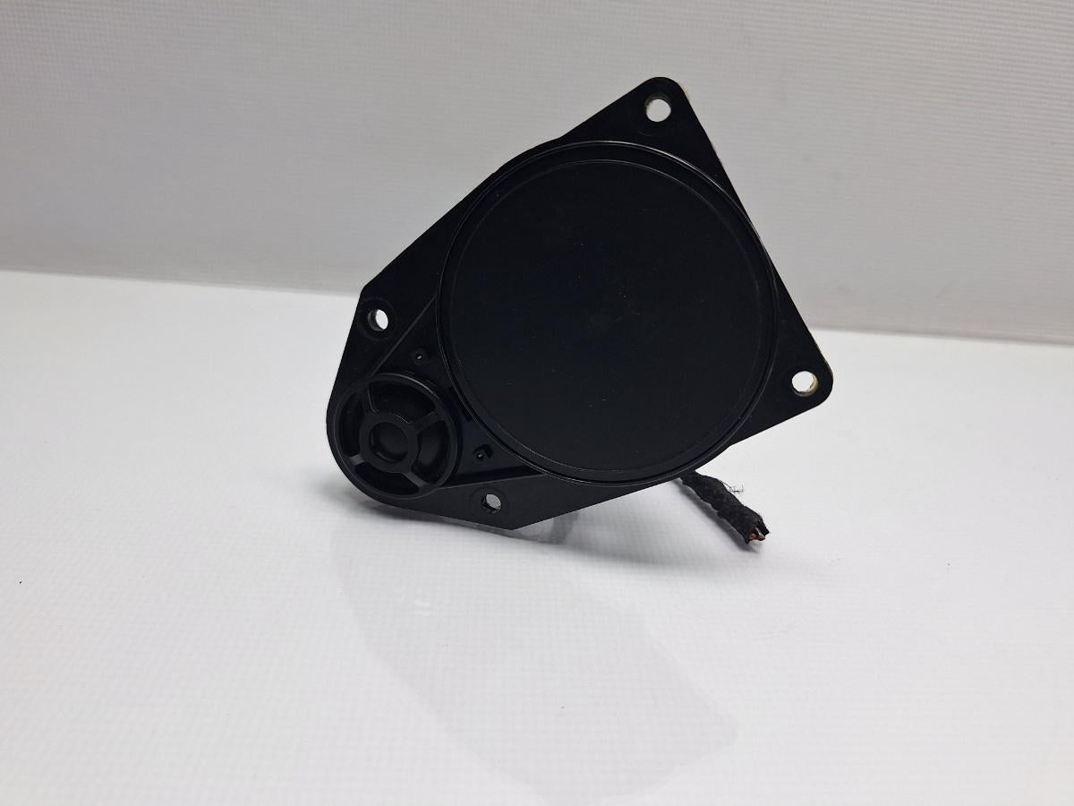 Cadru difuzor bord centrala dreapta VOLKSWAGEN TOURAN 1T3 2010 - 2015 TDI CFHC 1T0035411S