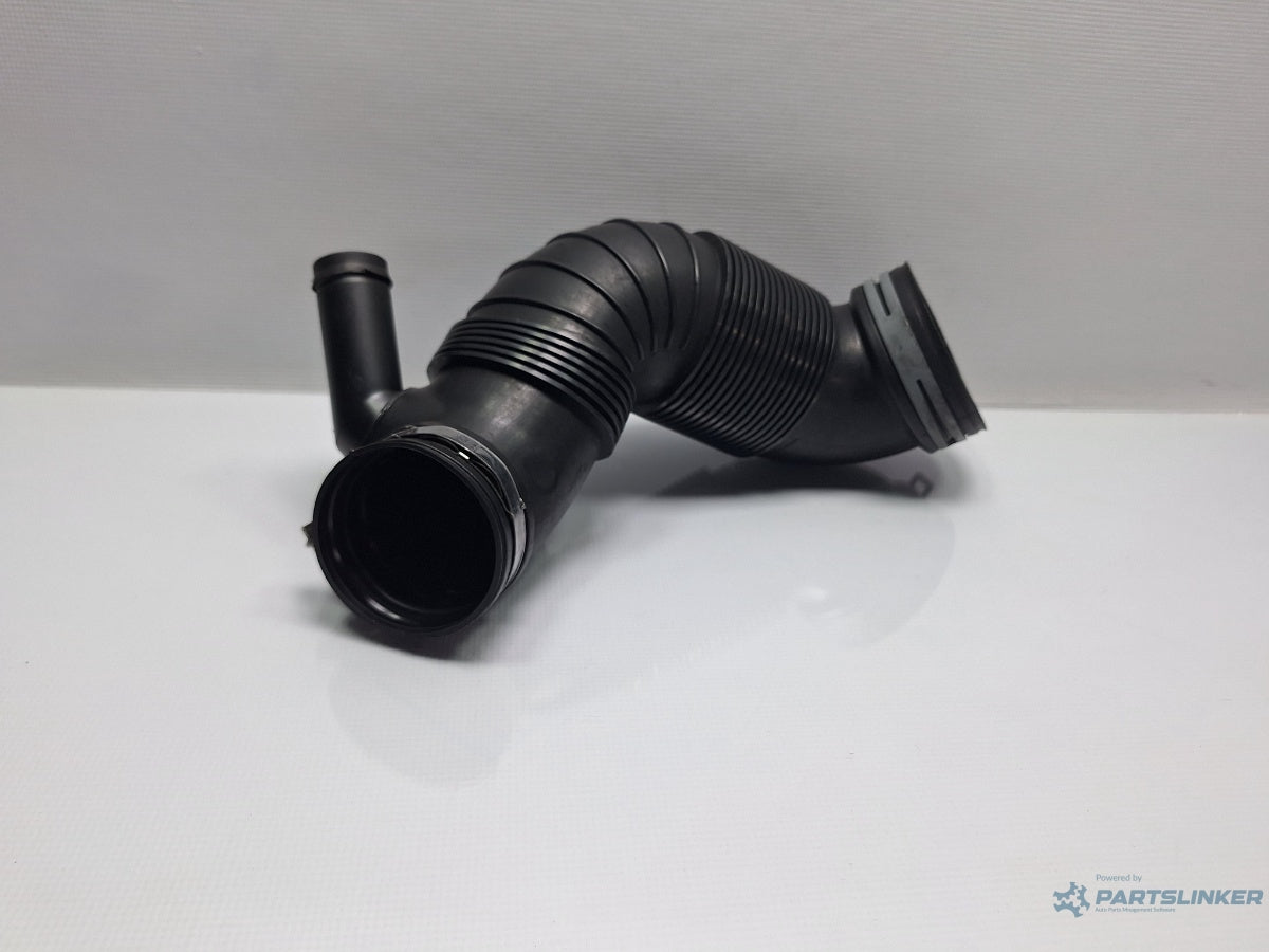 Conducta admisie aer VOLKSWAGEN TOURAN 1T3 2010 - 2015 TDI CFHC 3C0129654P