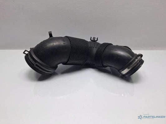 Conducta admisie aer VOLKSWAGEN TOURAN 1T3 2010 - 2015 TDI CFHC 3C0129654P