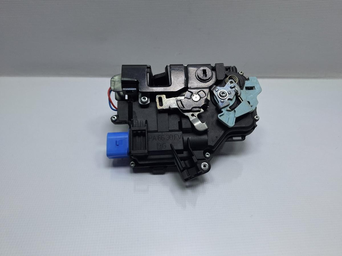 Broasca usa stanga spate VOLKSWAGEN TOURAN 1T3 2010 - 2015 TDI CFHC 7L0839015H