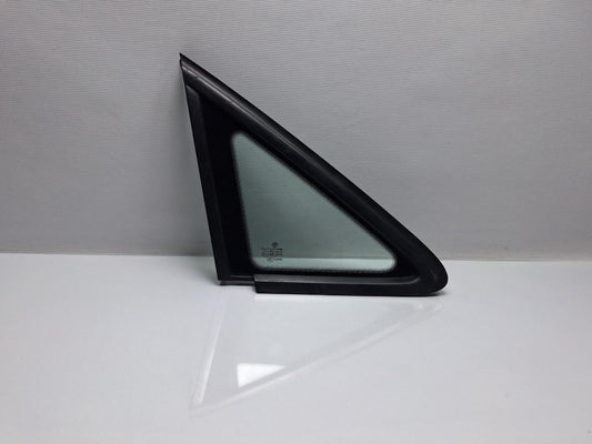 Geam fix lateral dreapta fata VOLKSWAGEN TOURAN 1T3 2010 - 2015 TDI CFHC SPLINTEX 43R-00048 1T0845412