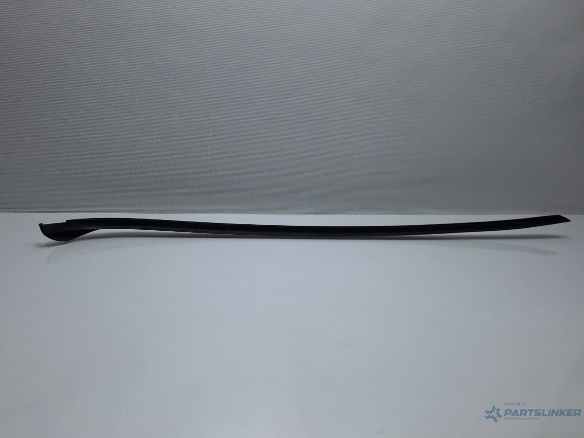 Cheder parbriz stanga VOLKSWAGEN TOURAN 1T3 2010 - 2015 TDI CFHC 1T0854327C